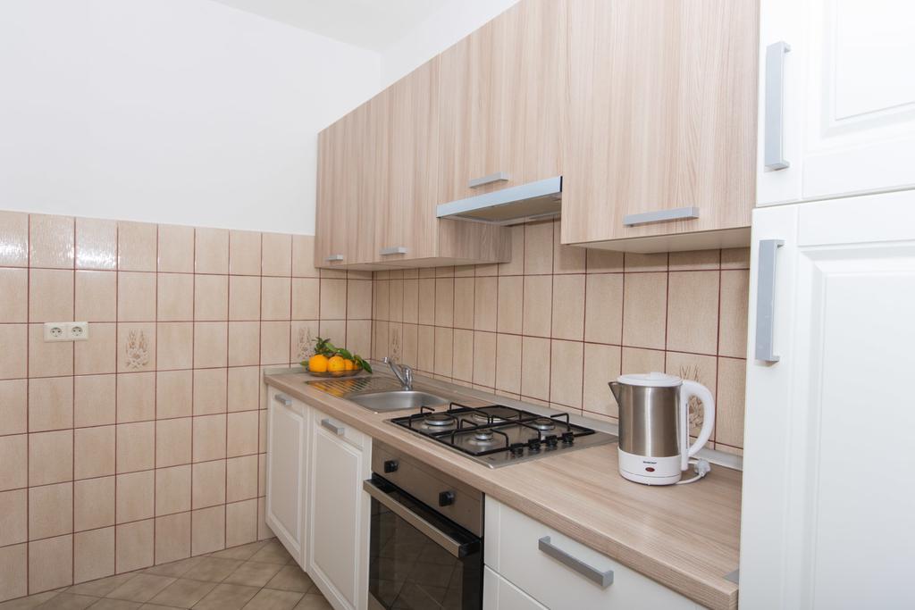 Apartmani Gaube トロギール エクステリア 写真