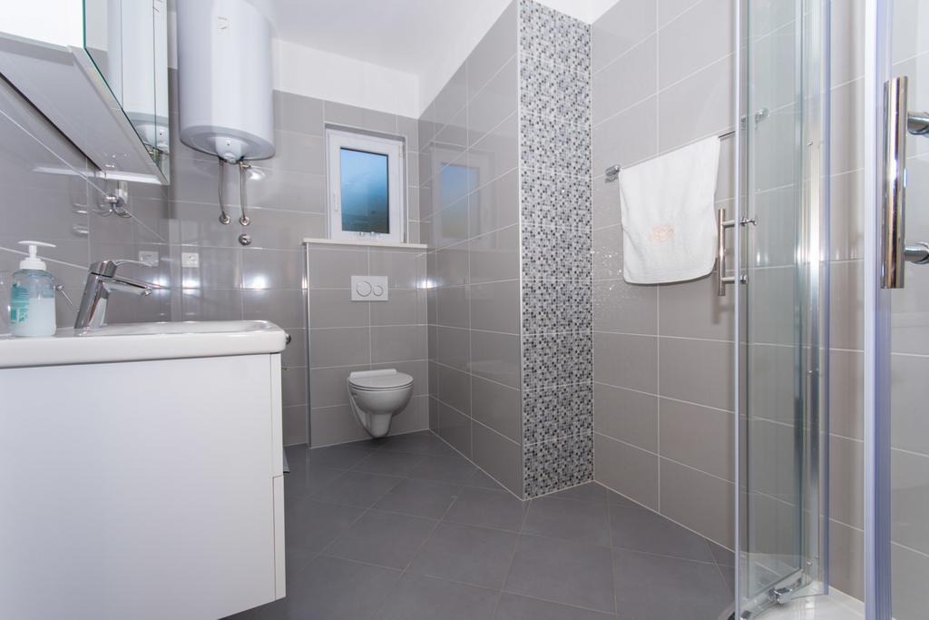 Apartmani Gaube トロギール エクステリア 写真