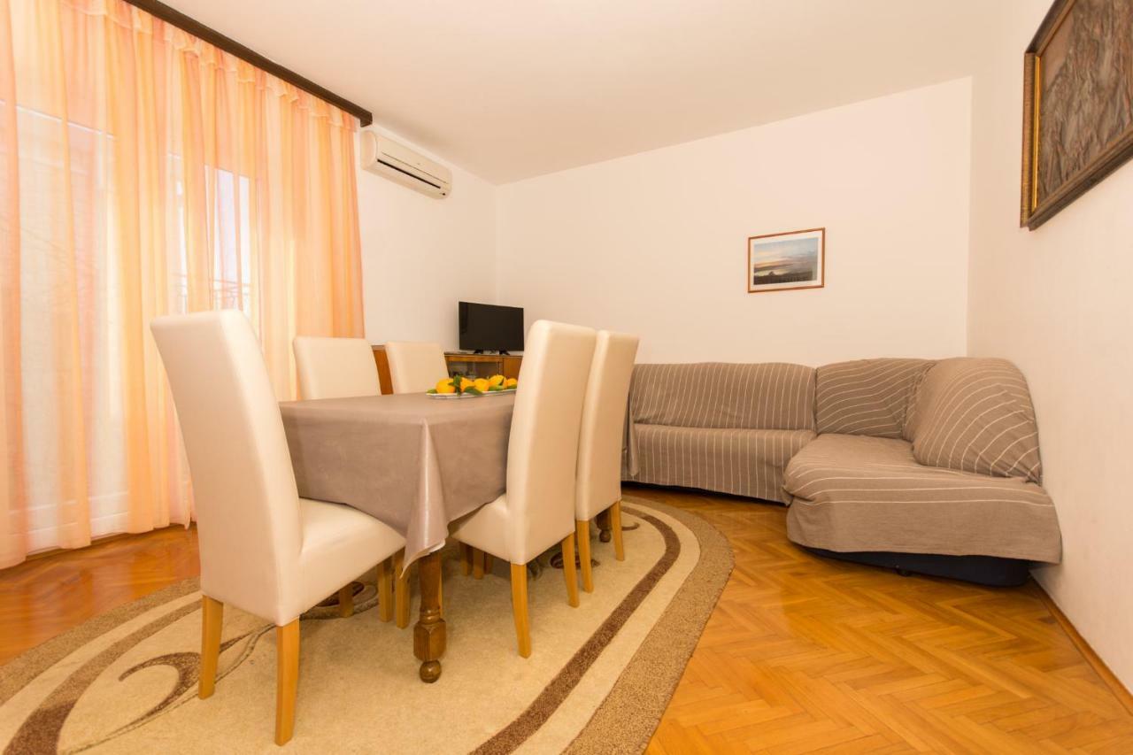 Apartmani Gaube トロギール エクステリア 写真